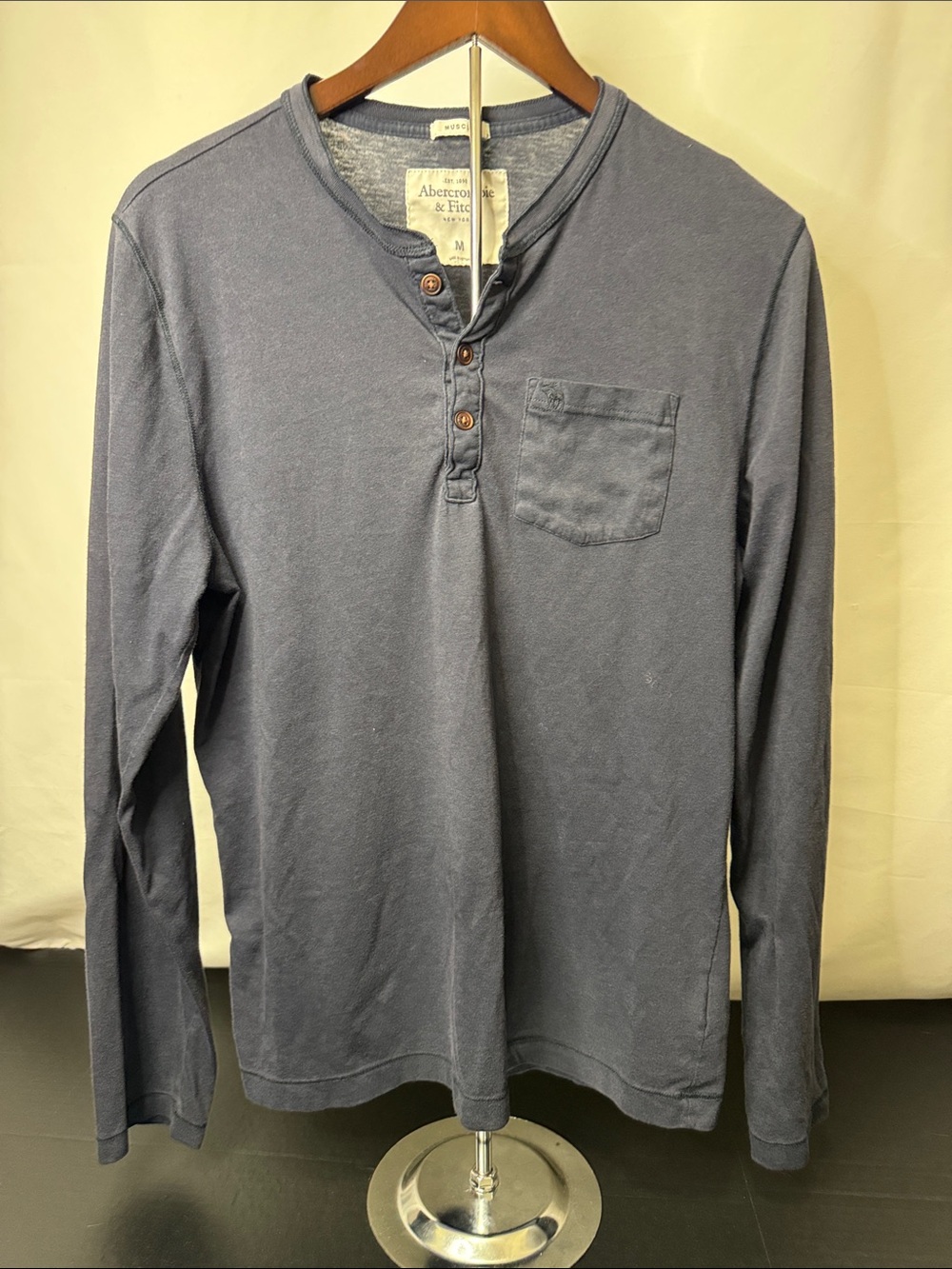 Abercrombie & Fitch Men's Long-Sleeve Henley Shirt - Slate Blue